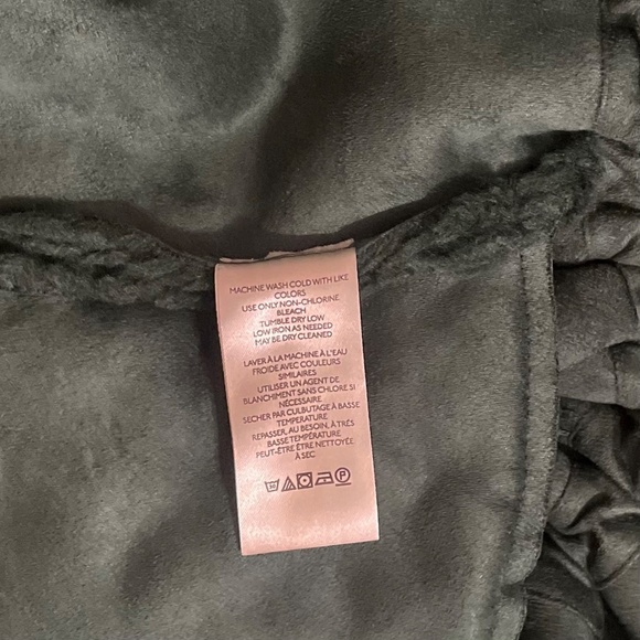 By ANTHROPOLOGIE Cozy Cinched Faux Shearling Vest Green Fleece Outdoors X-Small - Picture 14 of 15